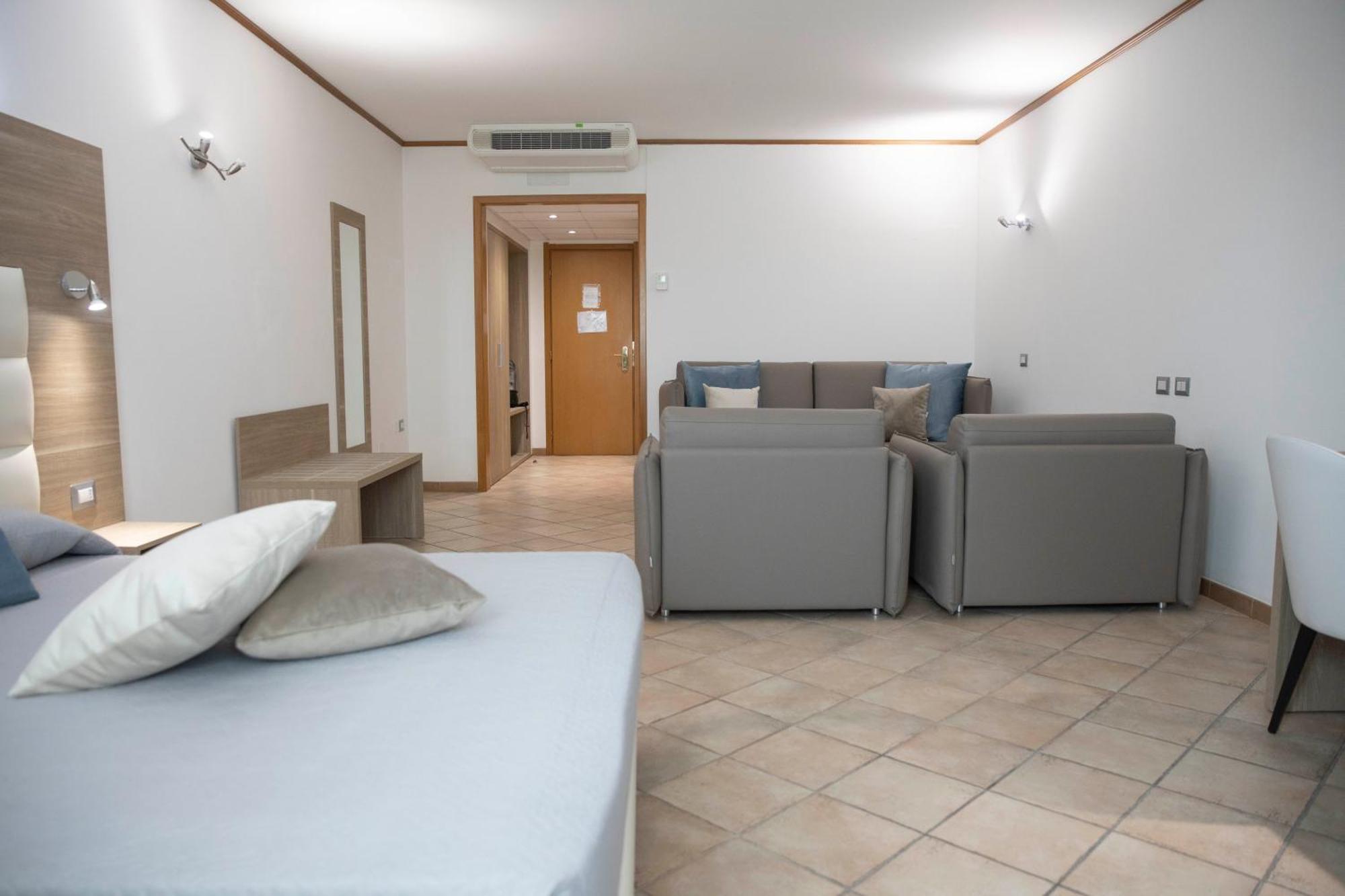 Pegasus Hotel Sassari Bagian luar foto