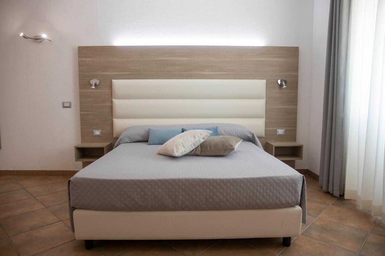 Pegasus Hotel Sassari Bagian luar foto