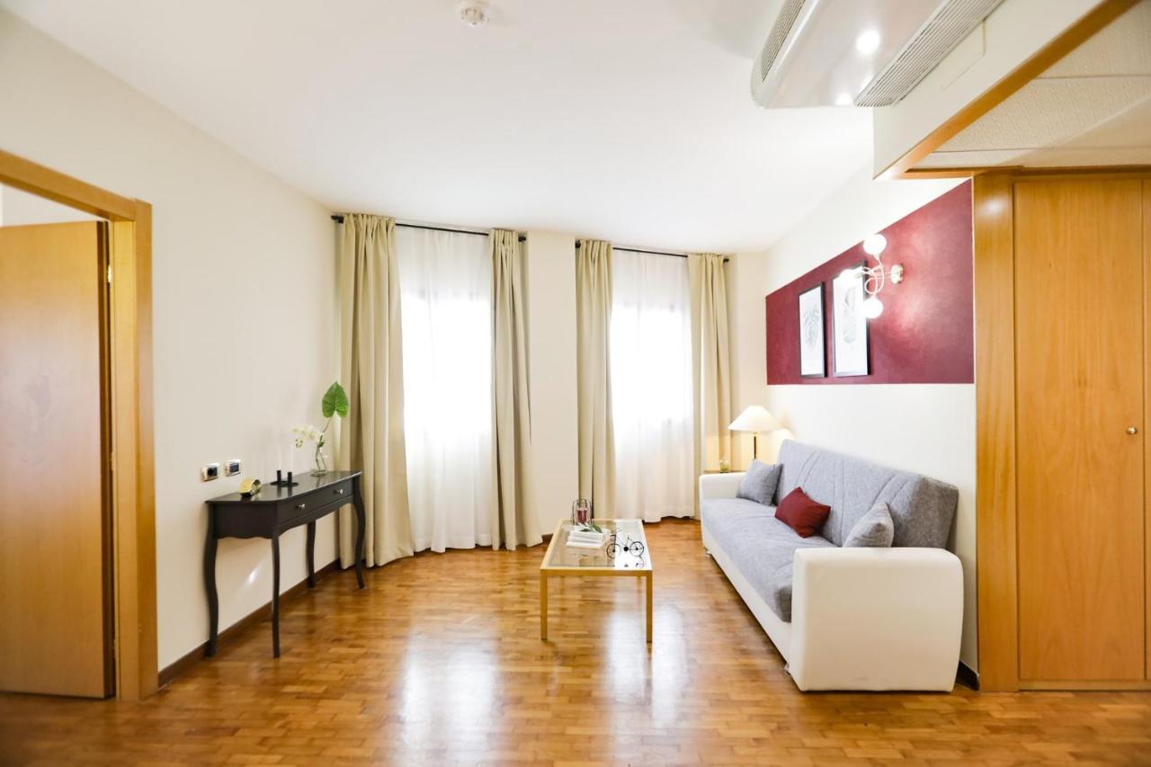 Pegasus Hotel Sassari Bagian luar foto